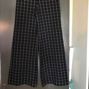 High waist, wide legs super soft pants